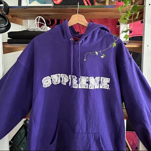 Supreme Lace Logo Hoodie Depop