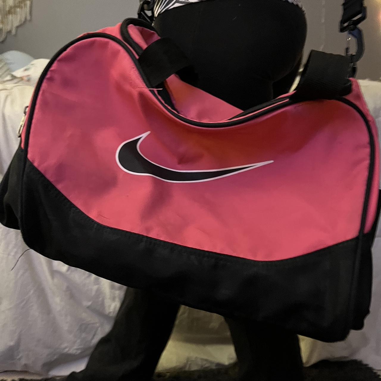 womens black nike bag