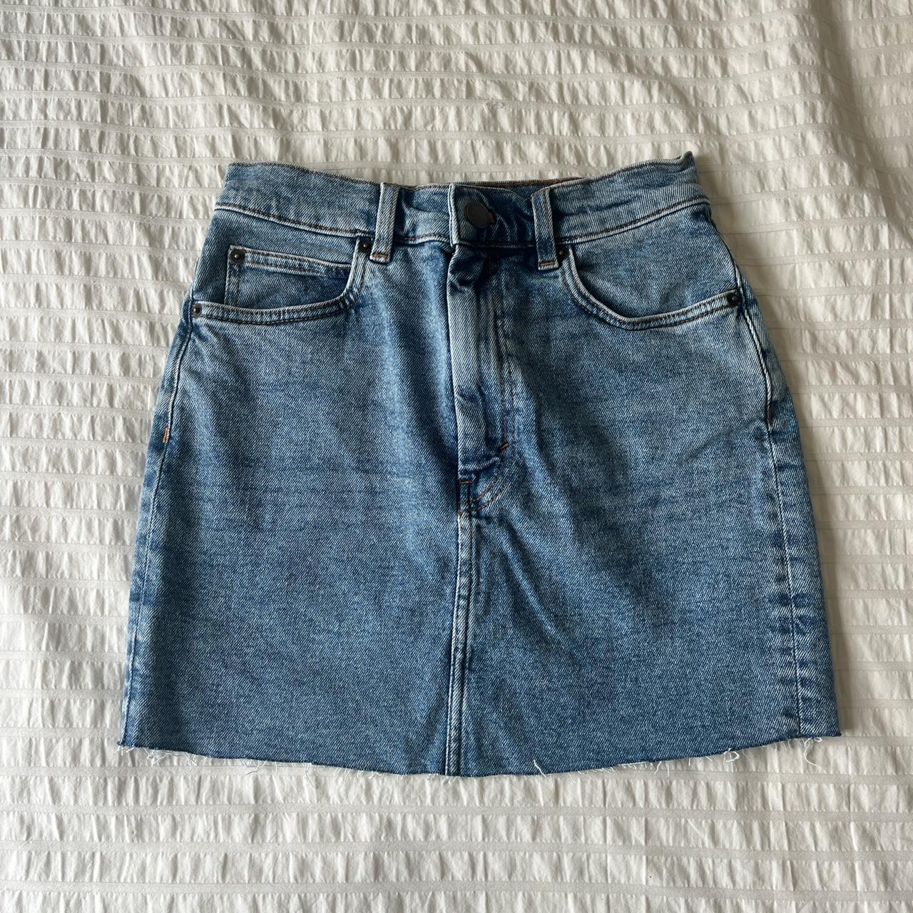 & Other Stories Women's Blue Skirt | Depop