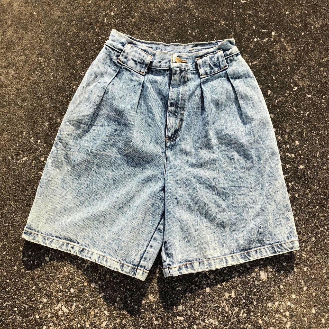 Chic 90s Acid Wash Pleated Shorts Chic Women's High... - Depop