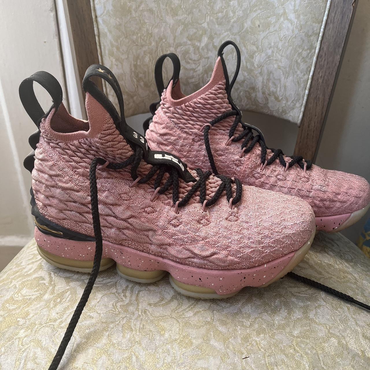 Lebron 15 hotsell pink rust