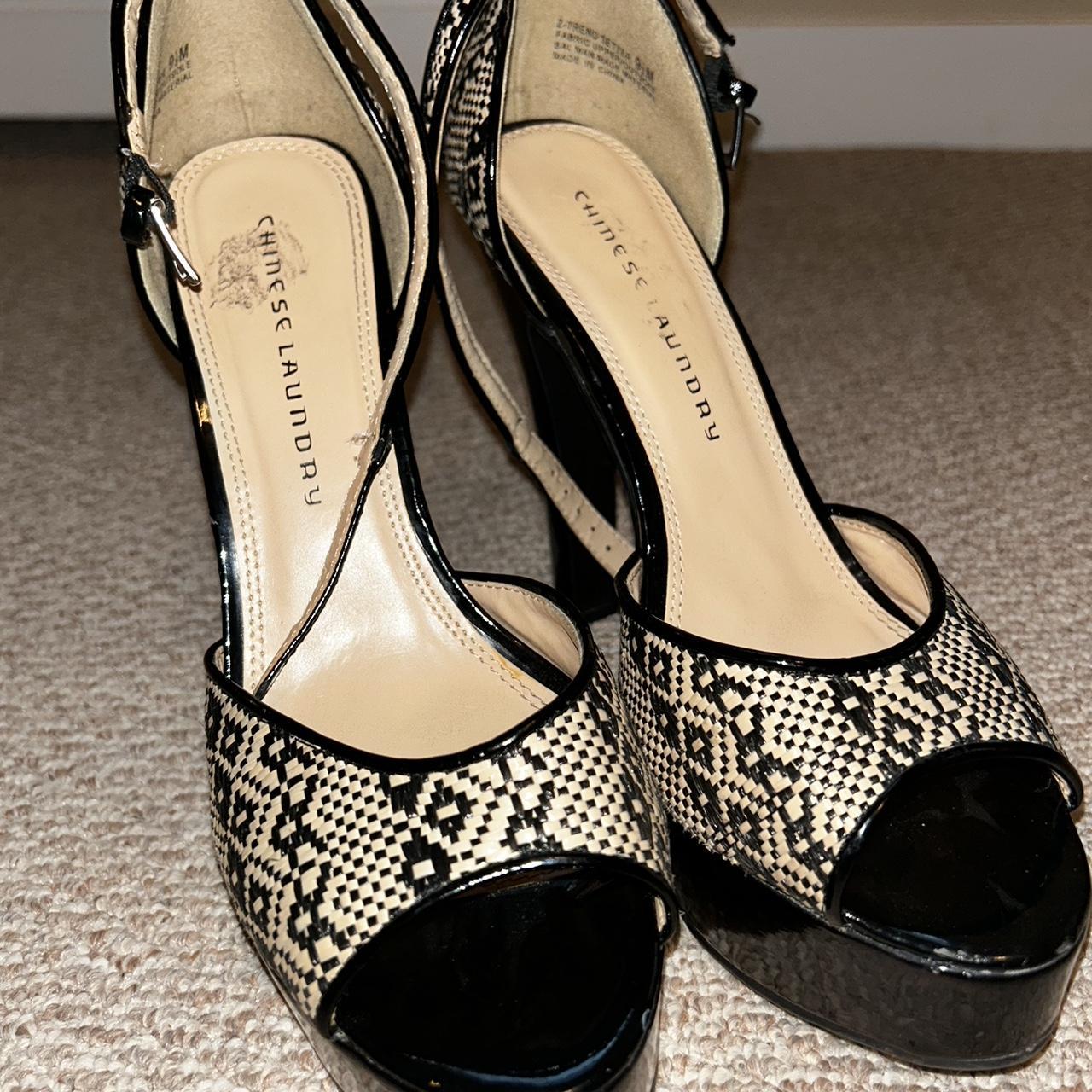 chinese laundry wonder platform pumps