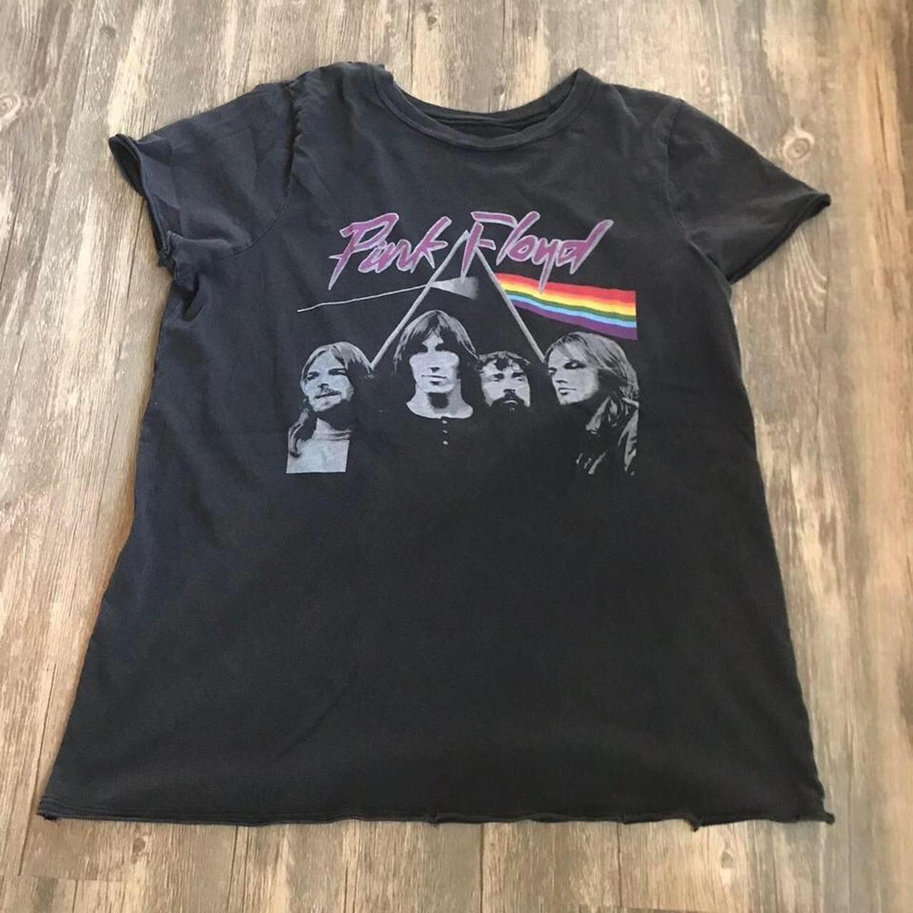 Pink floyd sale shirt hot topic