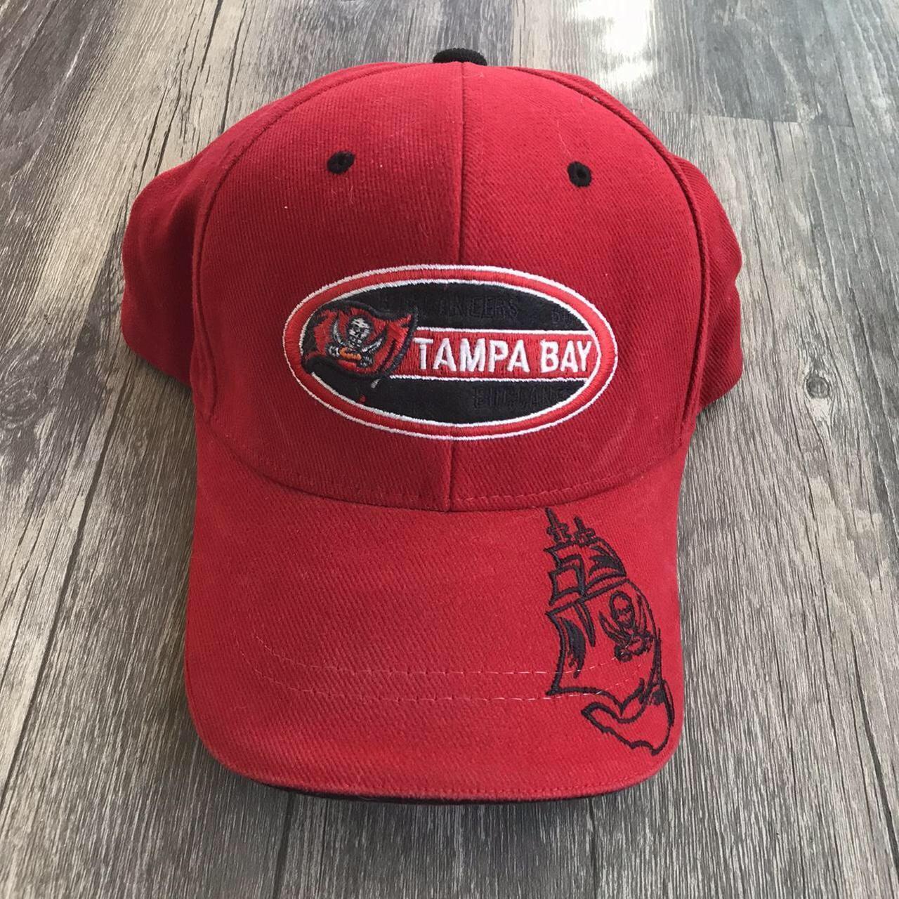 Vintage Tampa Bay Buccaneers hat Tampa Bay - Depop