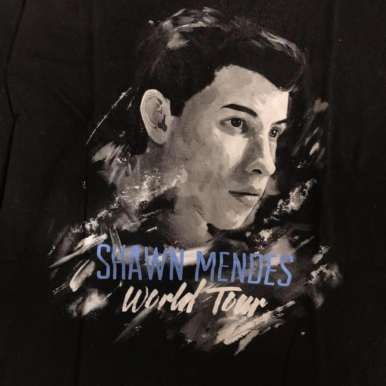 hot topic shawn mendes