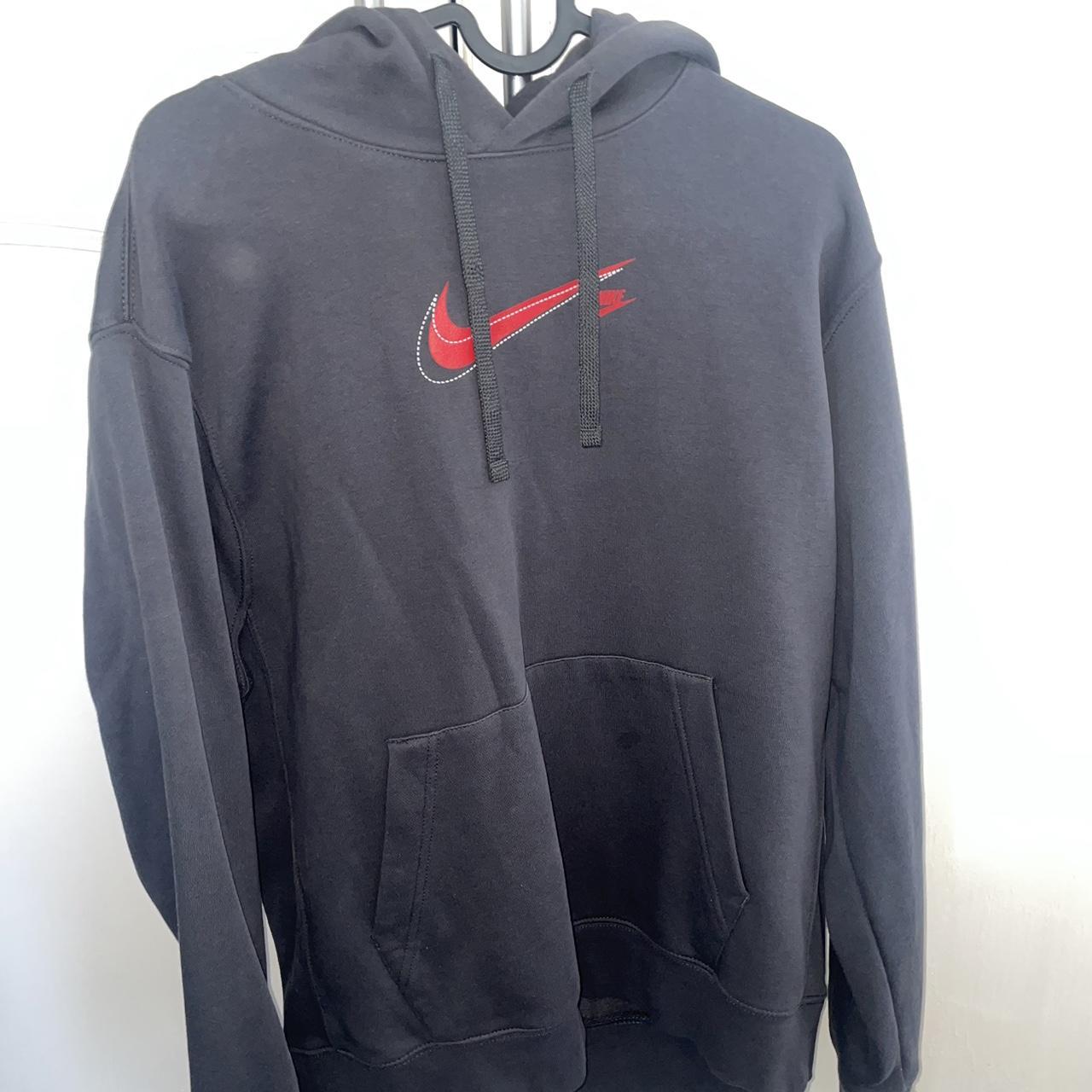 Nike Men's Hoodie | Depop