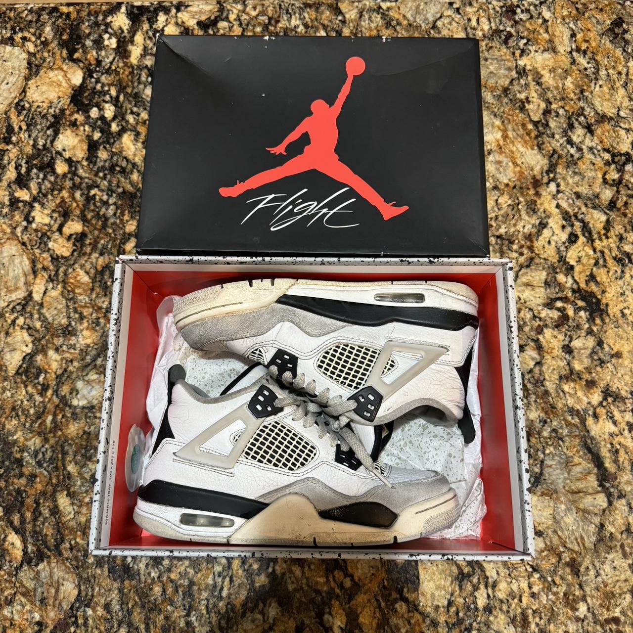item listed by jordanreesee
