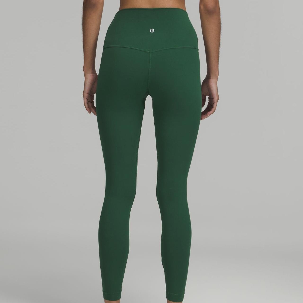 Lululemon Women's Green Leggings Depop