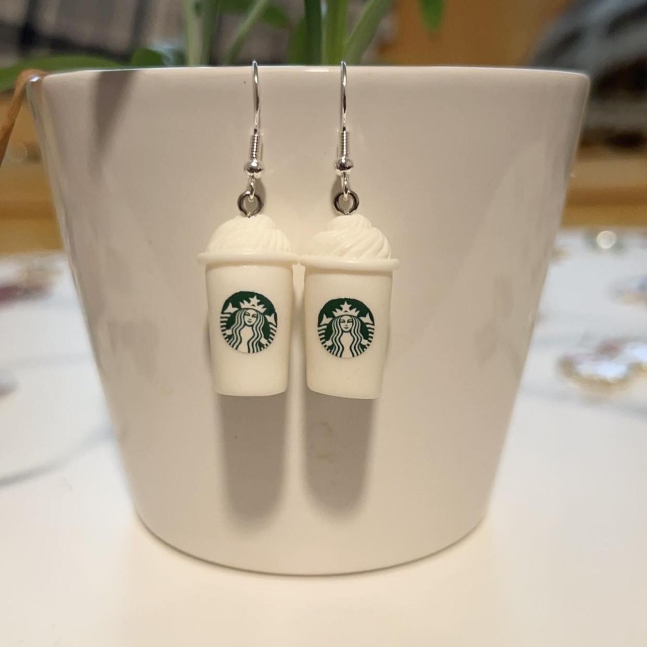 item listed by secondhand_serendipity
