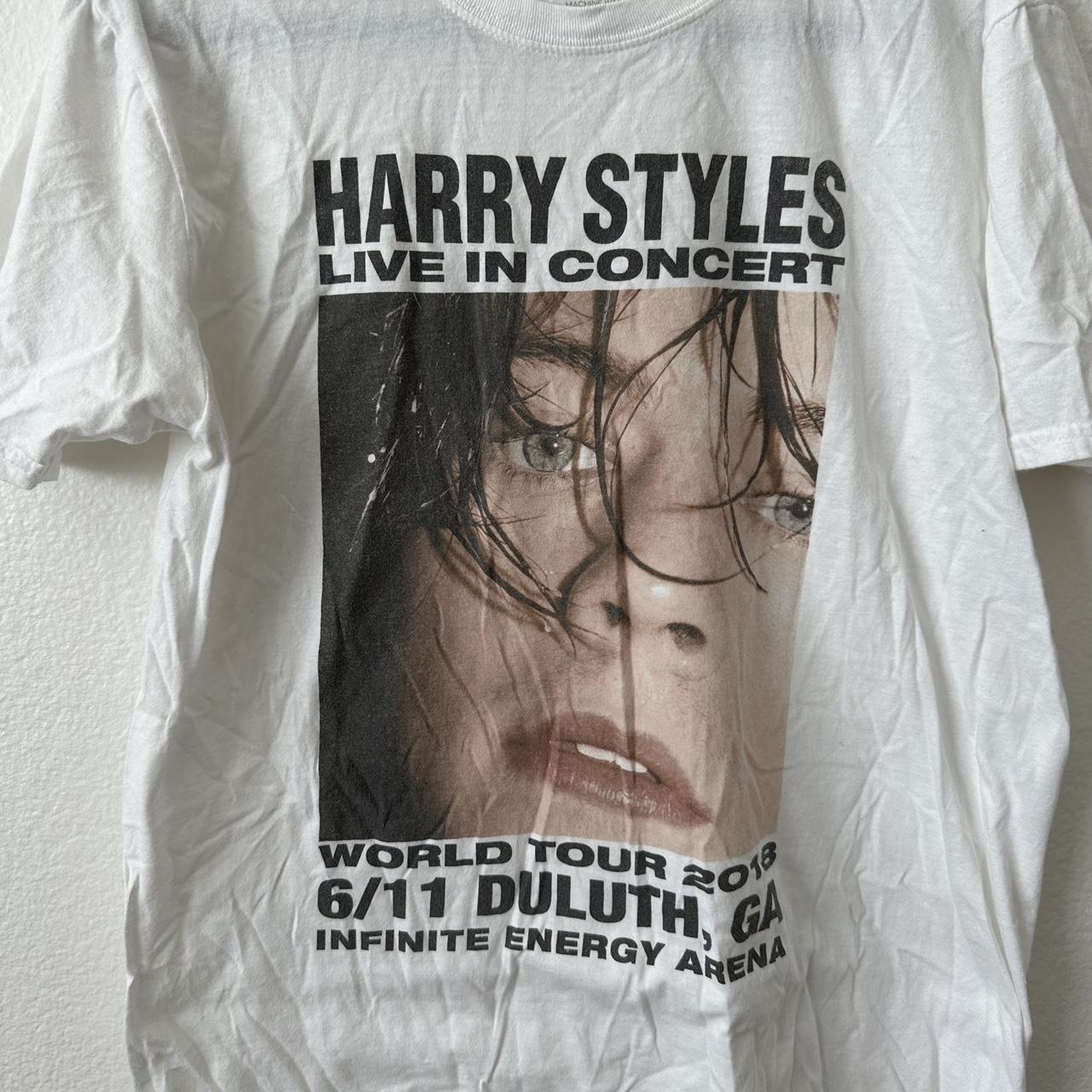 Vintage Harry Styles Live In Concert Tour 2018 shops T-Shirt