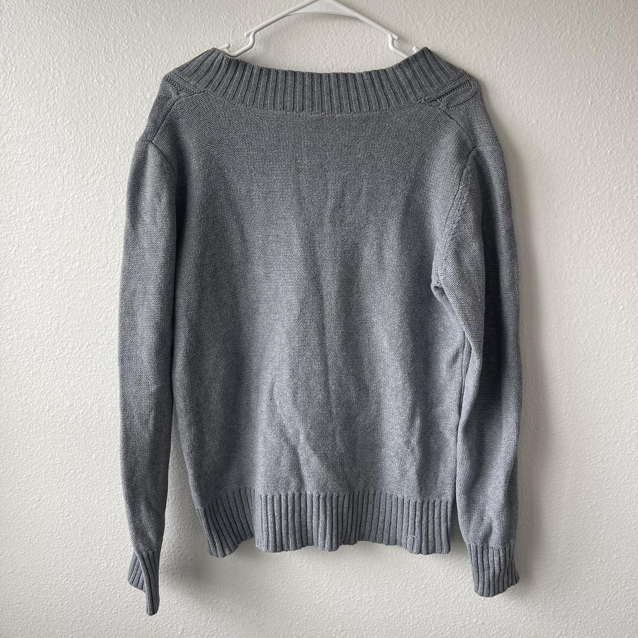 Faded Glory Women's Grey and Silver Jumper | Depop