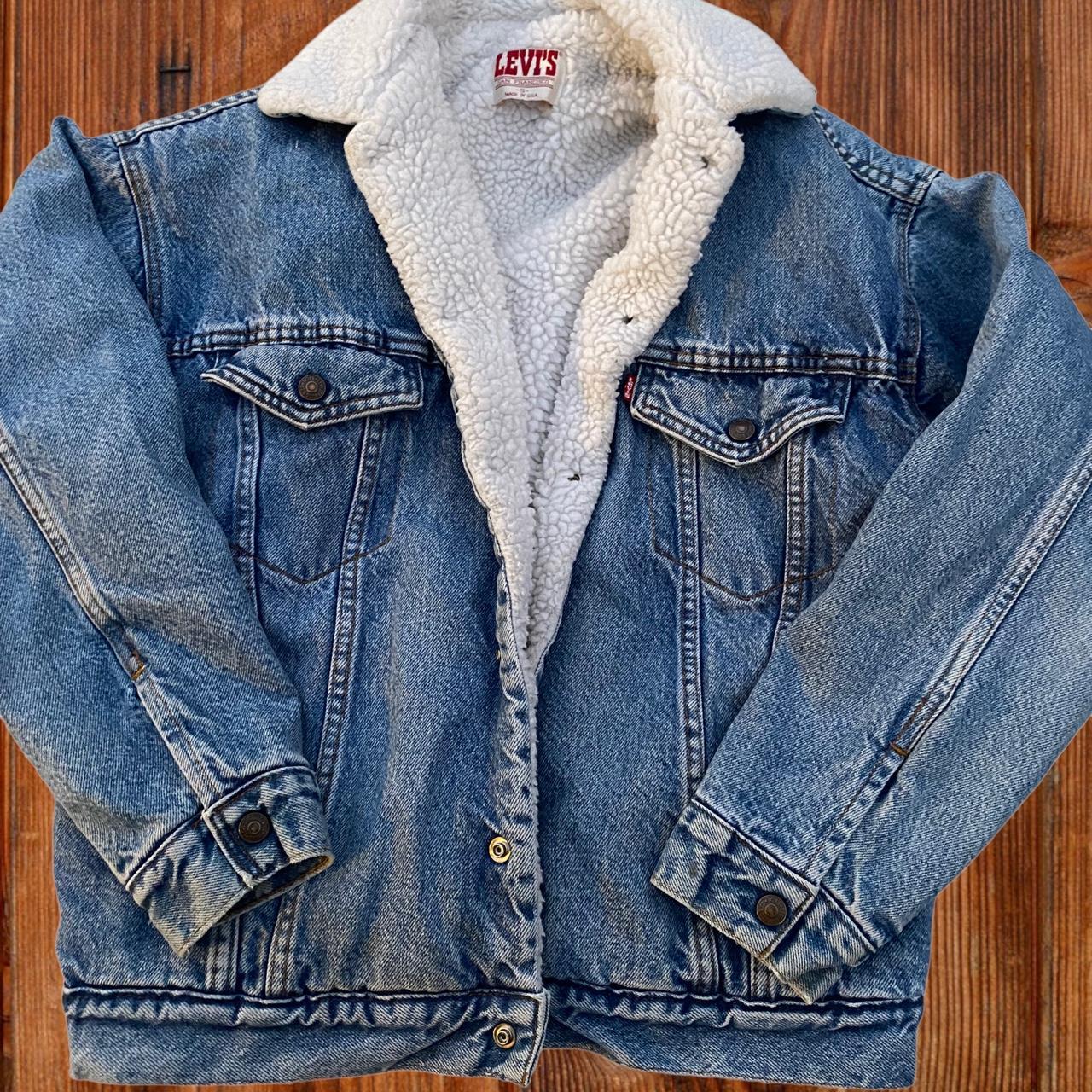 Vintage Levi’s denim trucker jacket Sherpa lined .... - Depop