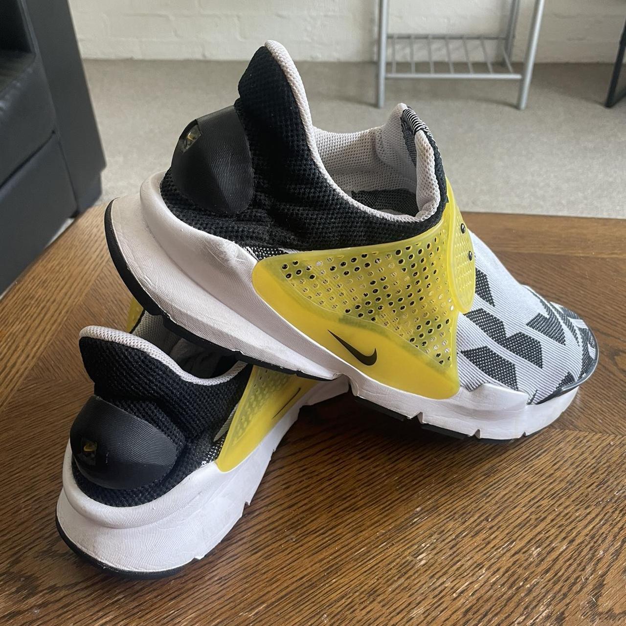 mens nike sock dart trainers