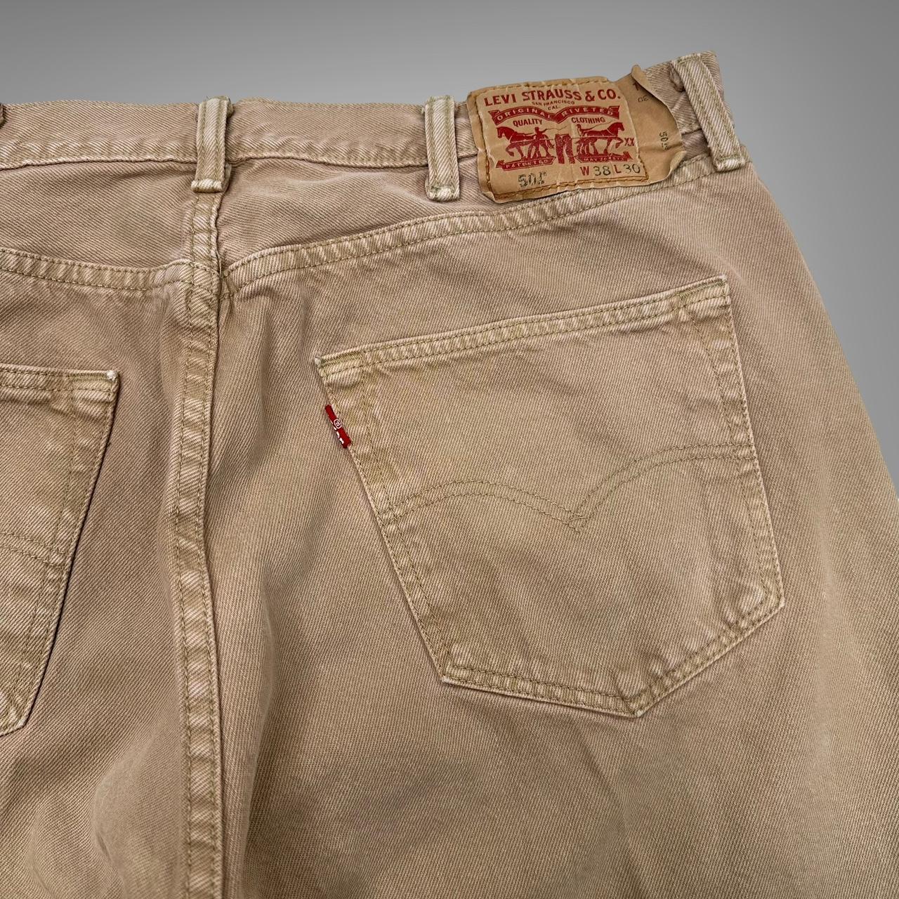 Vintage brown Levi’s 501 jeans fits a waist size 36... - Depop