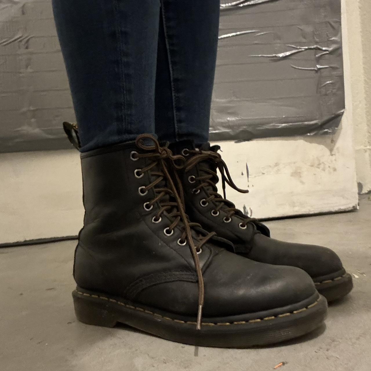 Used doc martens outlet 1460