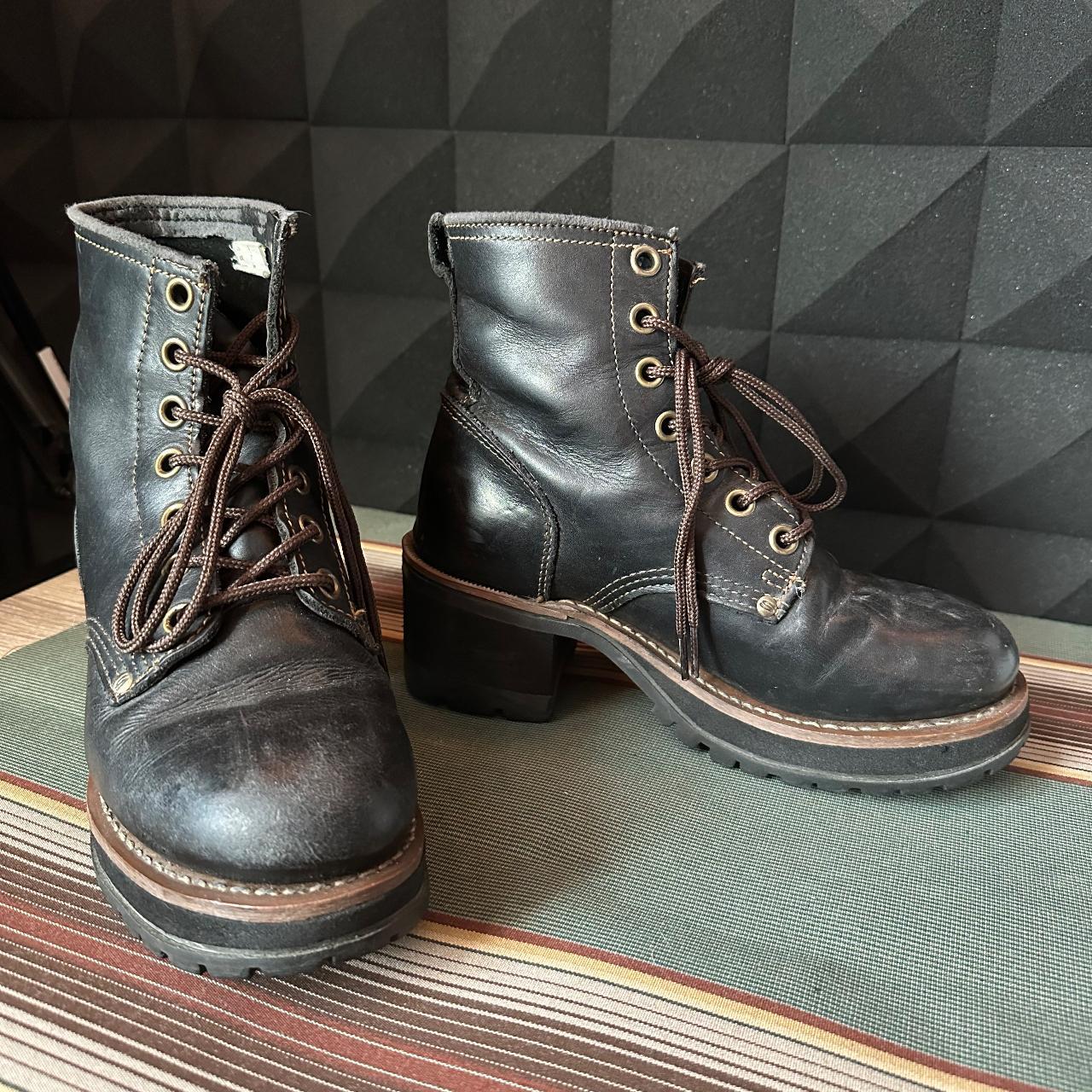 sketchers parallel boots