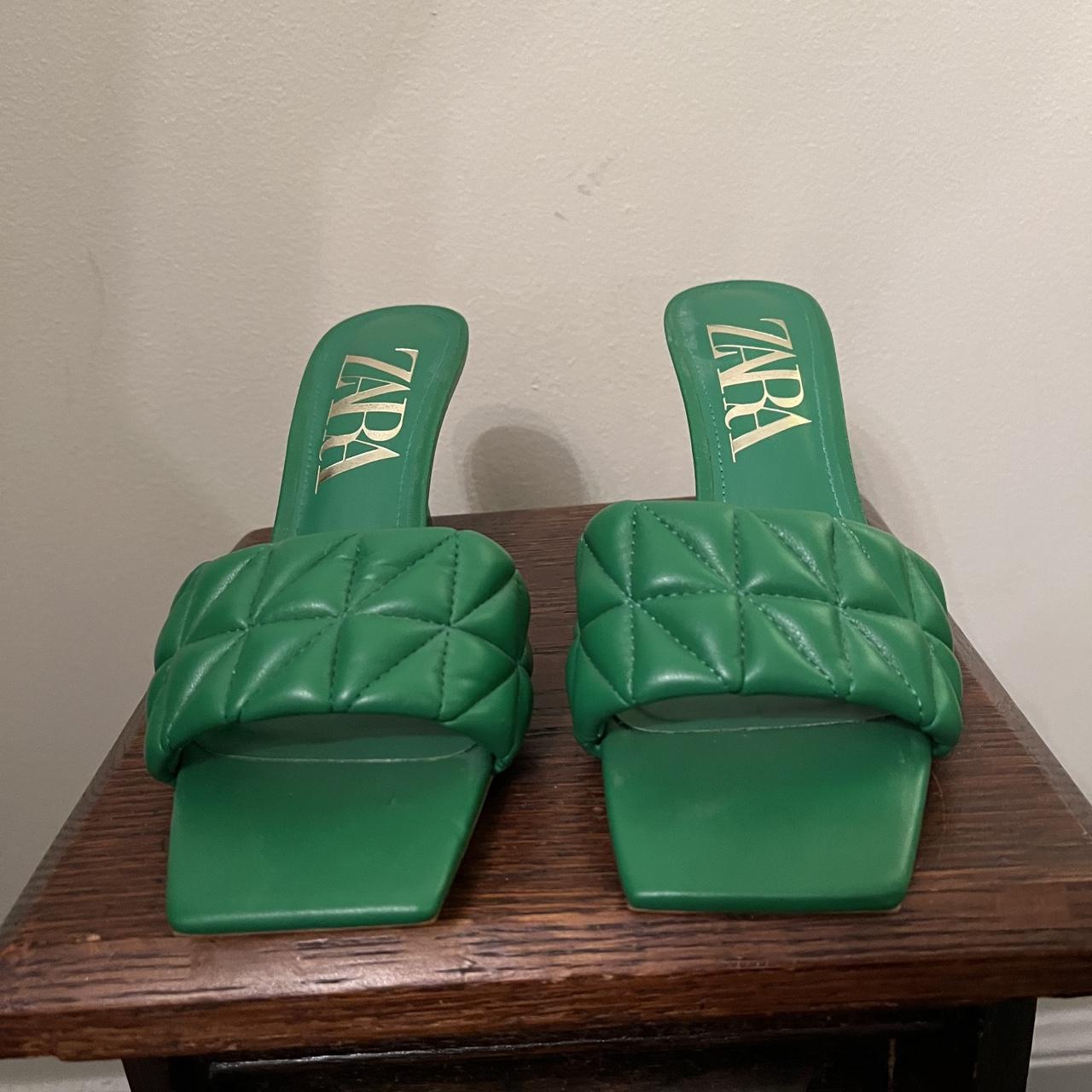 Zara Vegan Leather Quilted Green Sandal Kitten Heels | Depop