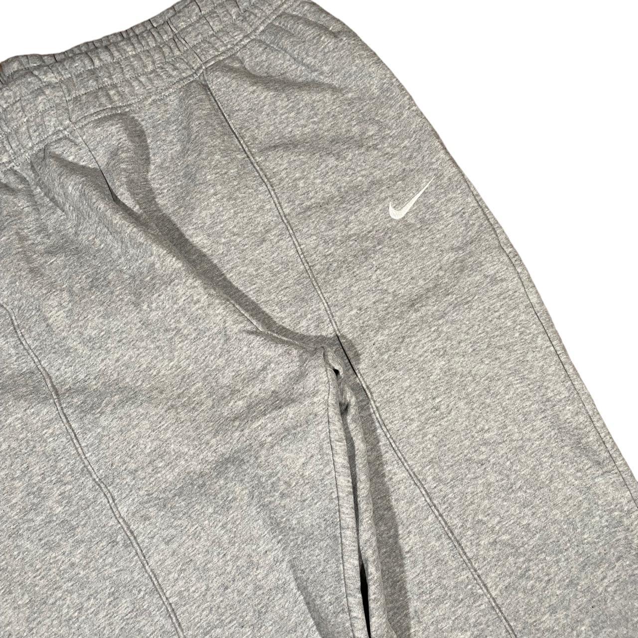 baggy grey nike joggers