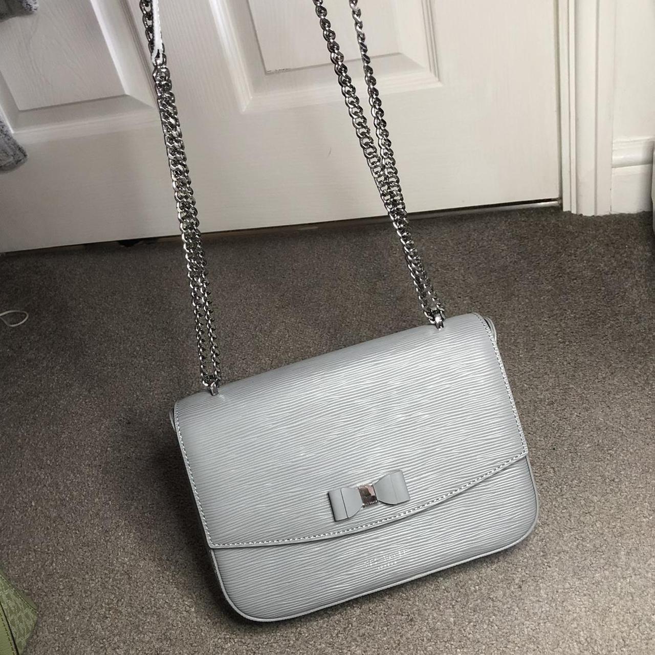 BNWT Ted Baker Wallace Silver Bow Leather Zip Arouind Matinee Purse | eBay