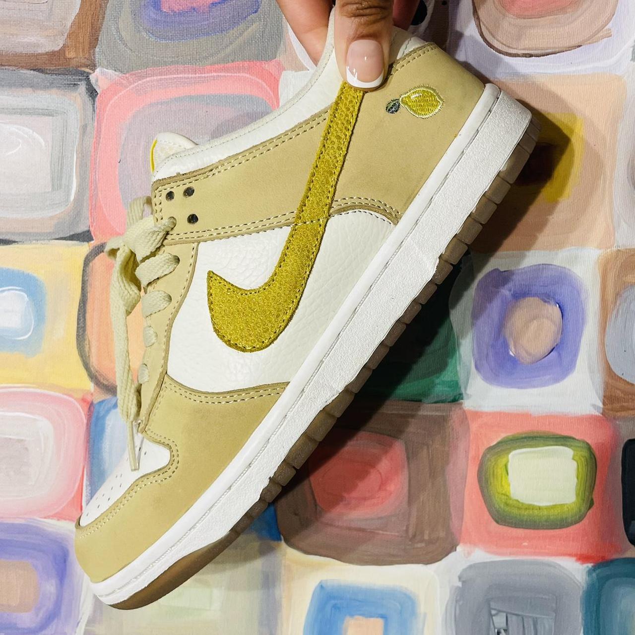 nike dunk low lemon drop womens stores