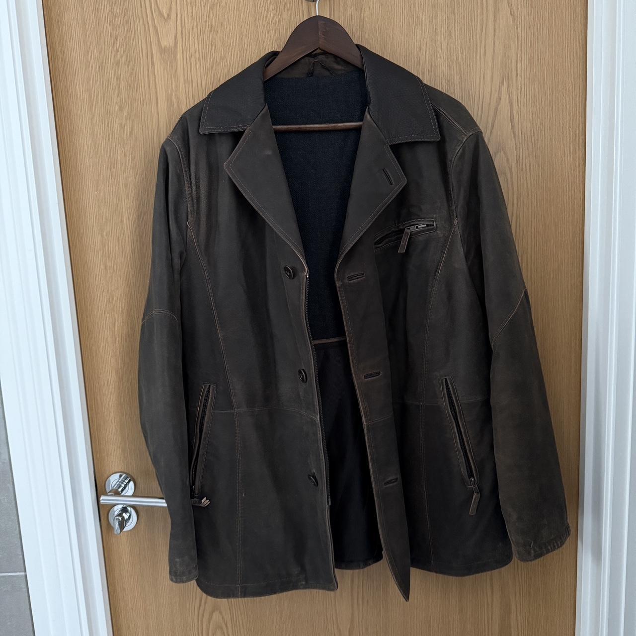 item listed by twentysix_