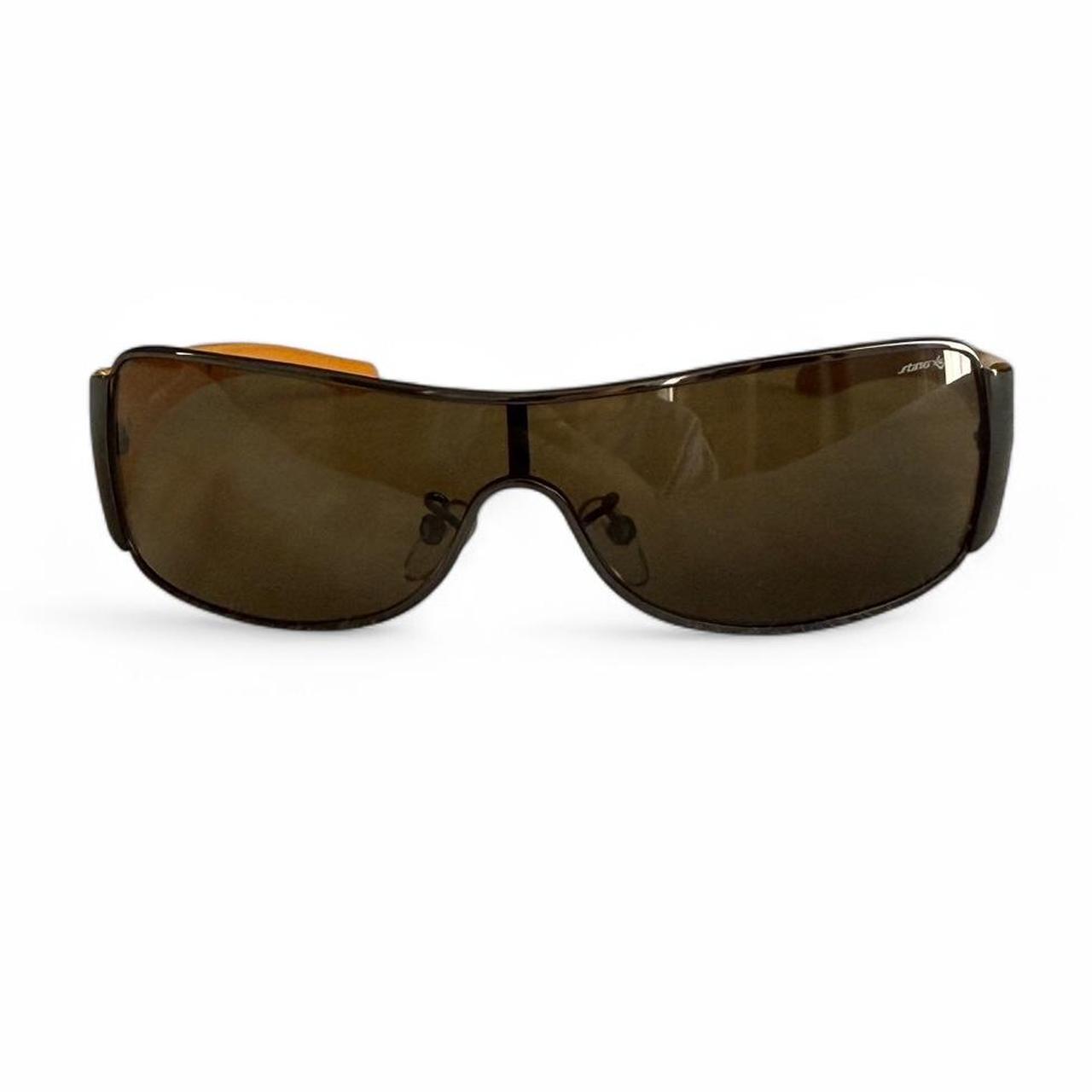item listed by twentysix_