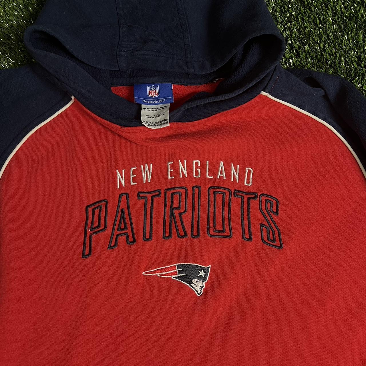 Vintage New England Patriots sweatshirt Tag size - - Depop