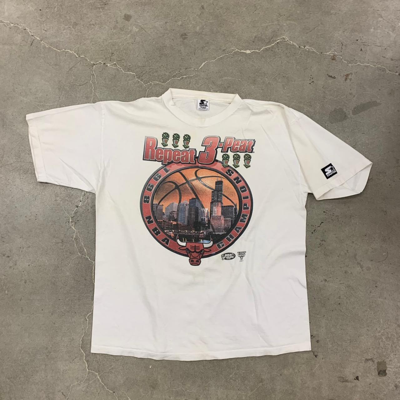 Vintage Chicago Bulls Repeat 3-Peat NBA Champion 1998 T-shirt