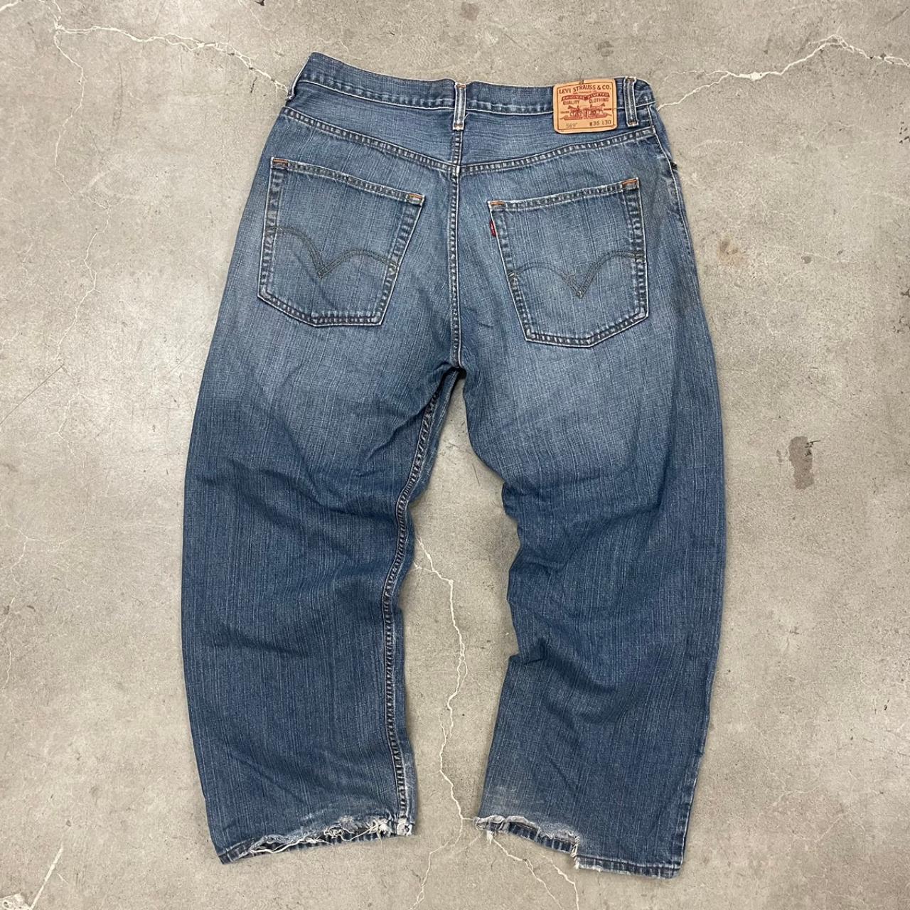 Vintage Levi’s 569 loose straight 2000s y2k baggy...