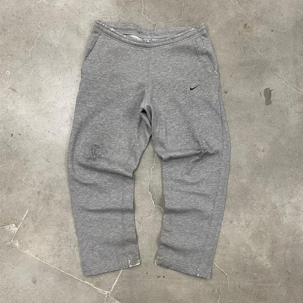 2000s NIKE wide silhouette sweat easy pants . SOLD