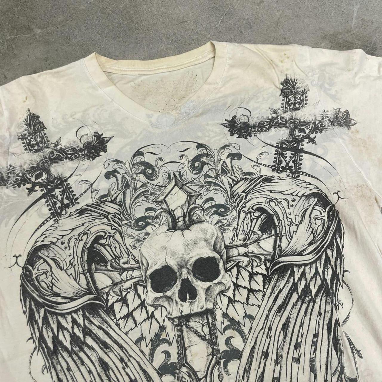 Y2k skull wings graphic tee cross 2000s grunge | Depop