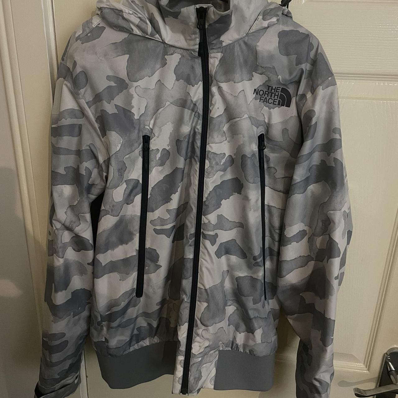 North face snow deals camo jacket