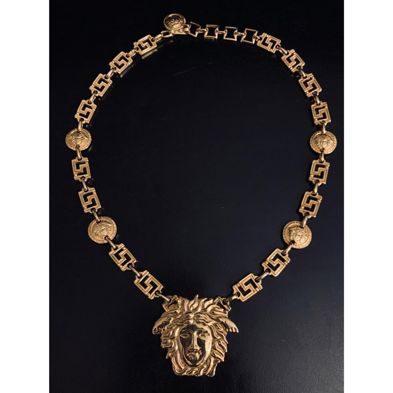 Gianni Versace online gold necklace