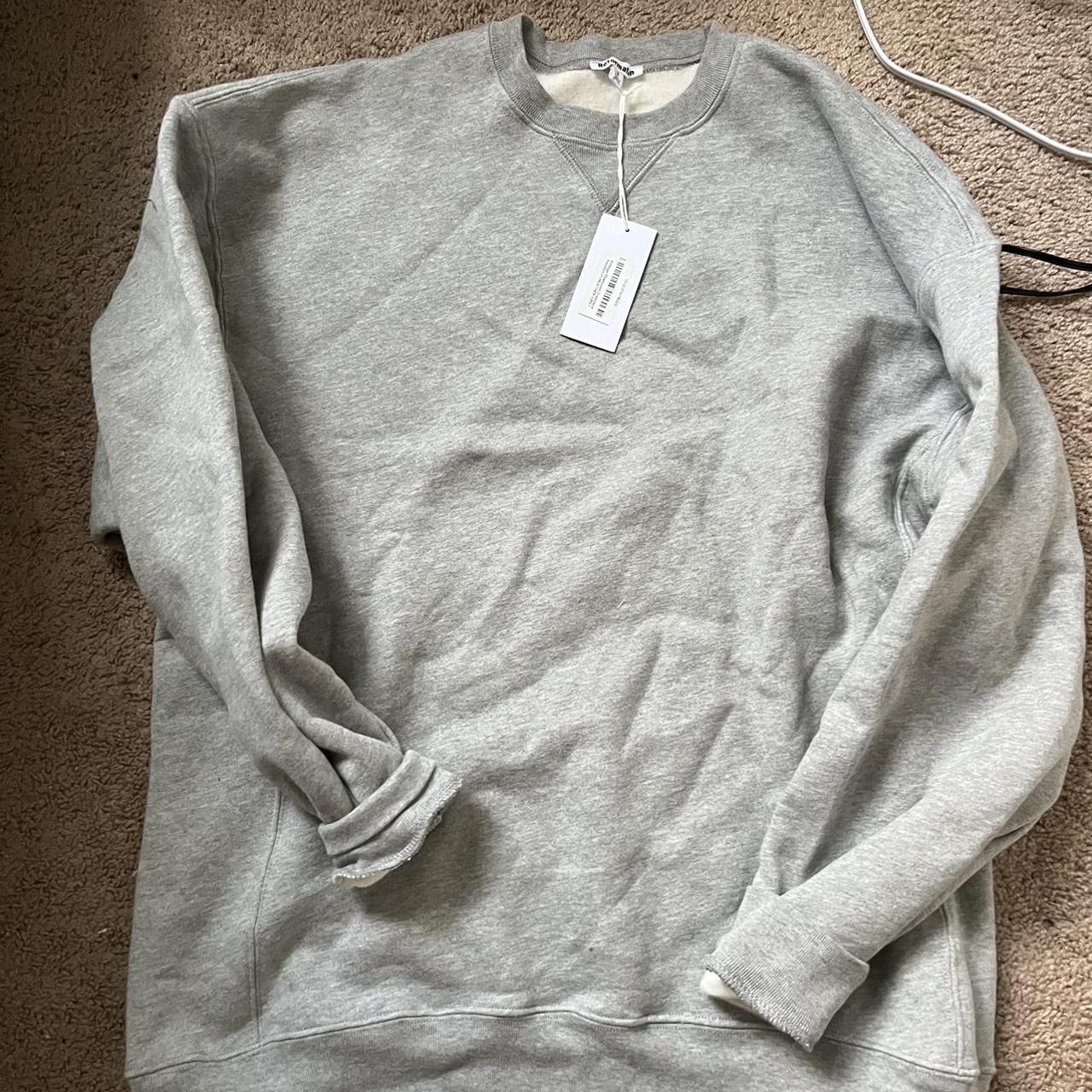 Reformation crewneck Never worn Size small fits... - Depop