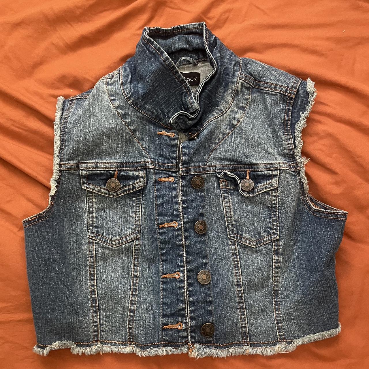 Semi cropped denim vest Size Large I am usually a. Depop