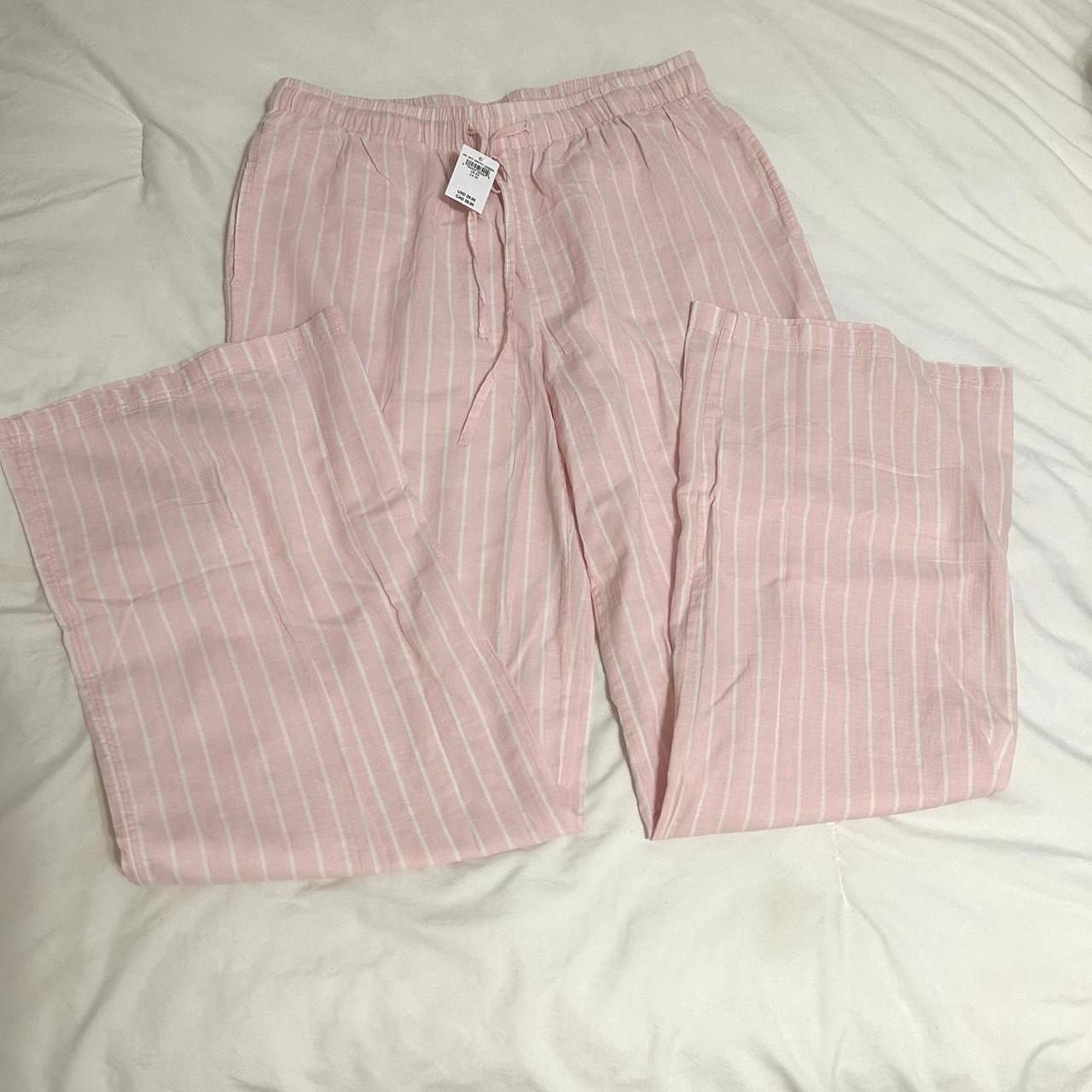 American Eagle Striped PJ Pant Material is itchy... - Depop