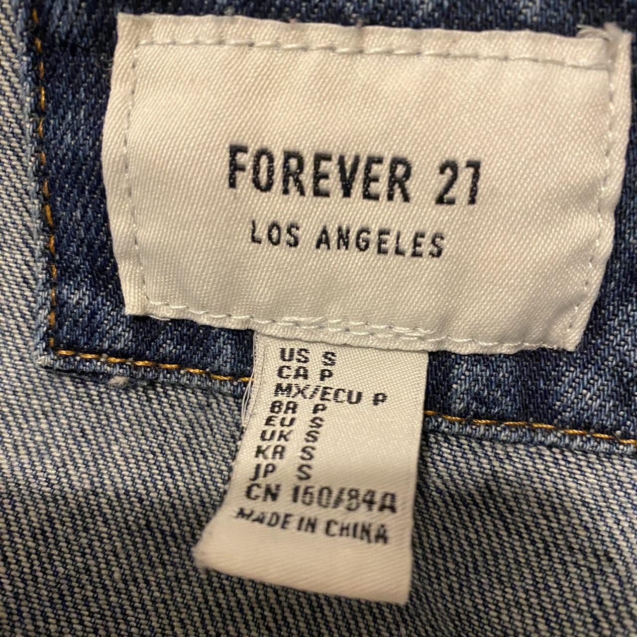 Forever 21 blue denim jacket small but would fit medium - Depop