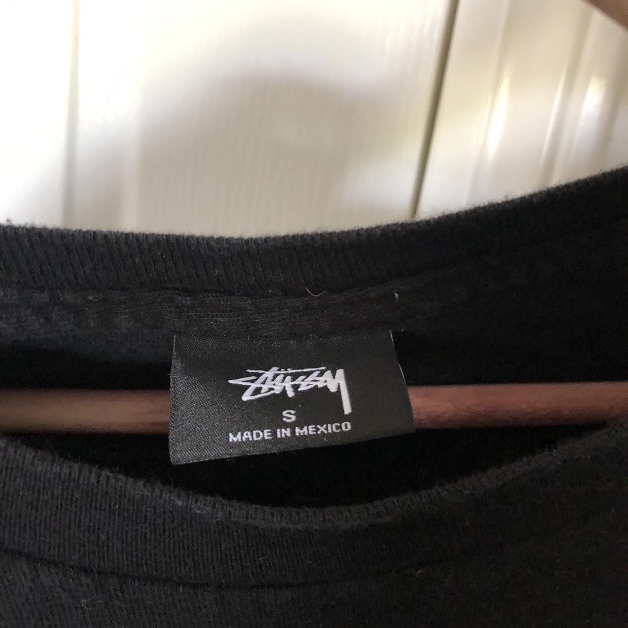 Stüssy Men's Black and White T-shirt | Depop