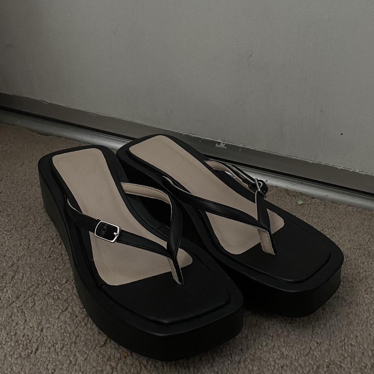 Urban Outfitters Womens Black And Cream Sandals Depop 0608