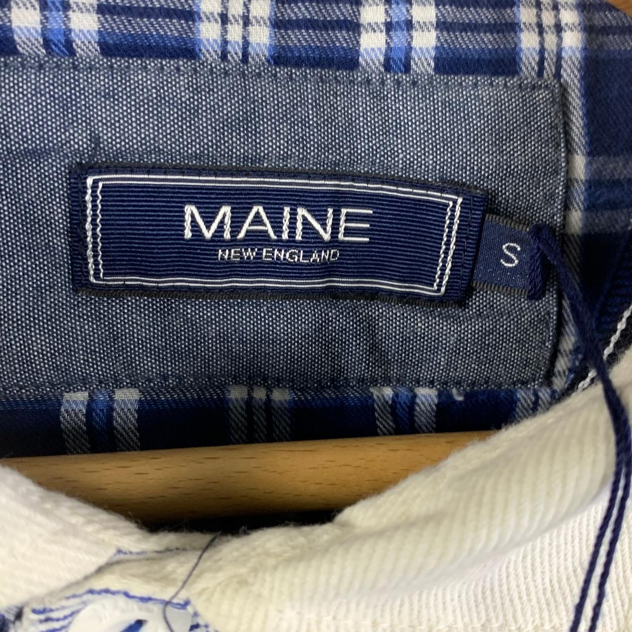 Maine Men's White and Blue Polo-shirts | Depop