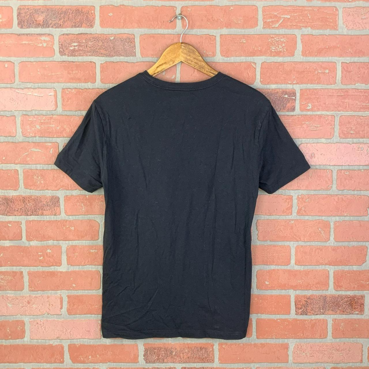 Gap Men's Black Tshirt Depop