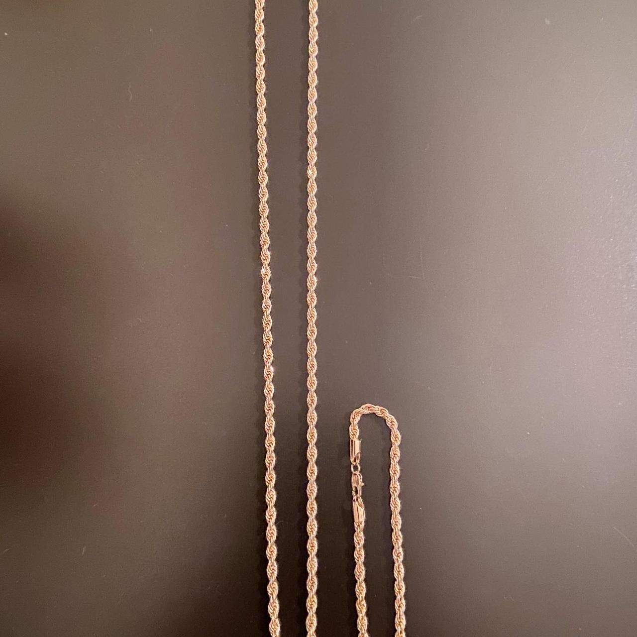 item listed by toppointbling