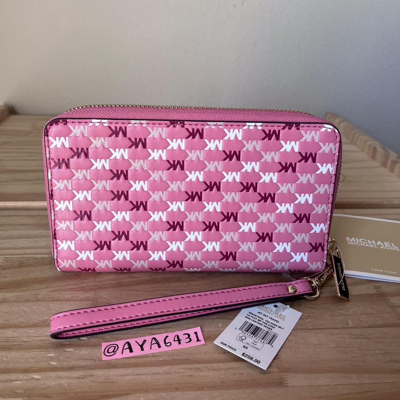 Hot pink Michael Kors wallet. Has six card holder - Depop