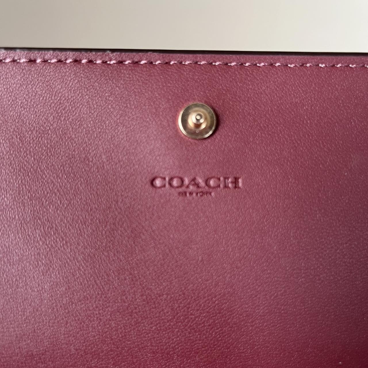 Coach Small Trifold Wallet In Signature - Depop