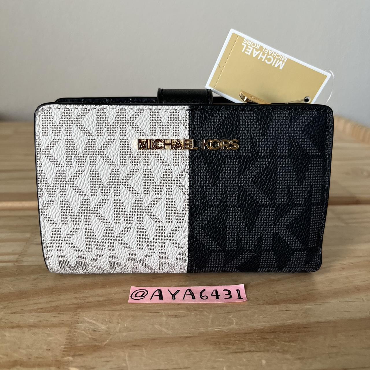 Michael Kors wallet 100 Authentic Brand new with. Depop