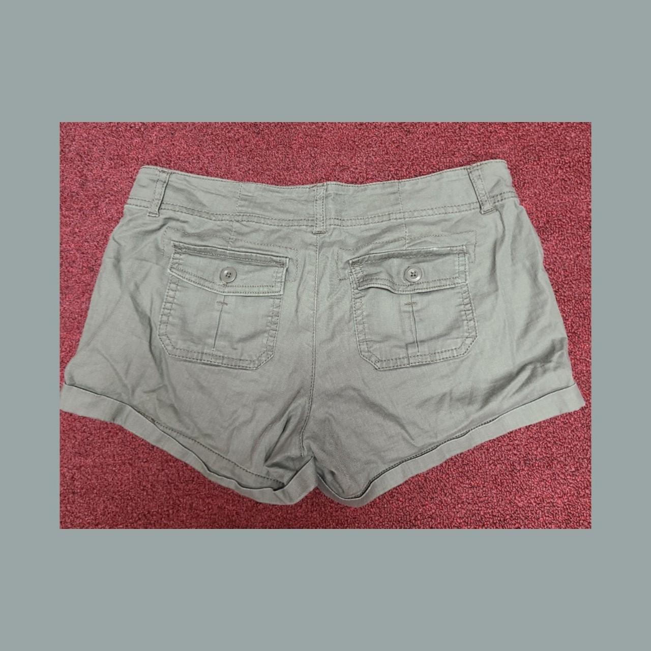 Maurices Women's Green Shorts Depop