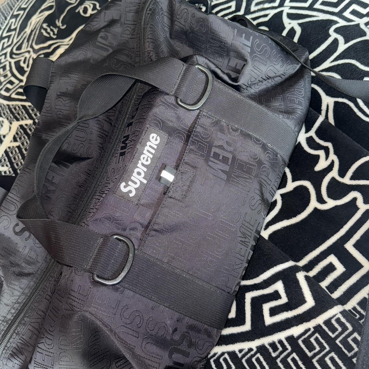 Supreme Duffle bag (SS19) - 10/10 condition - last | Depop