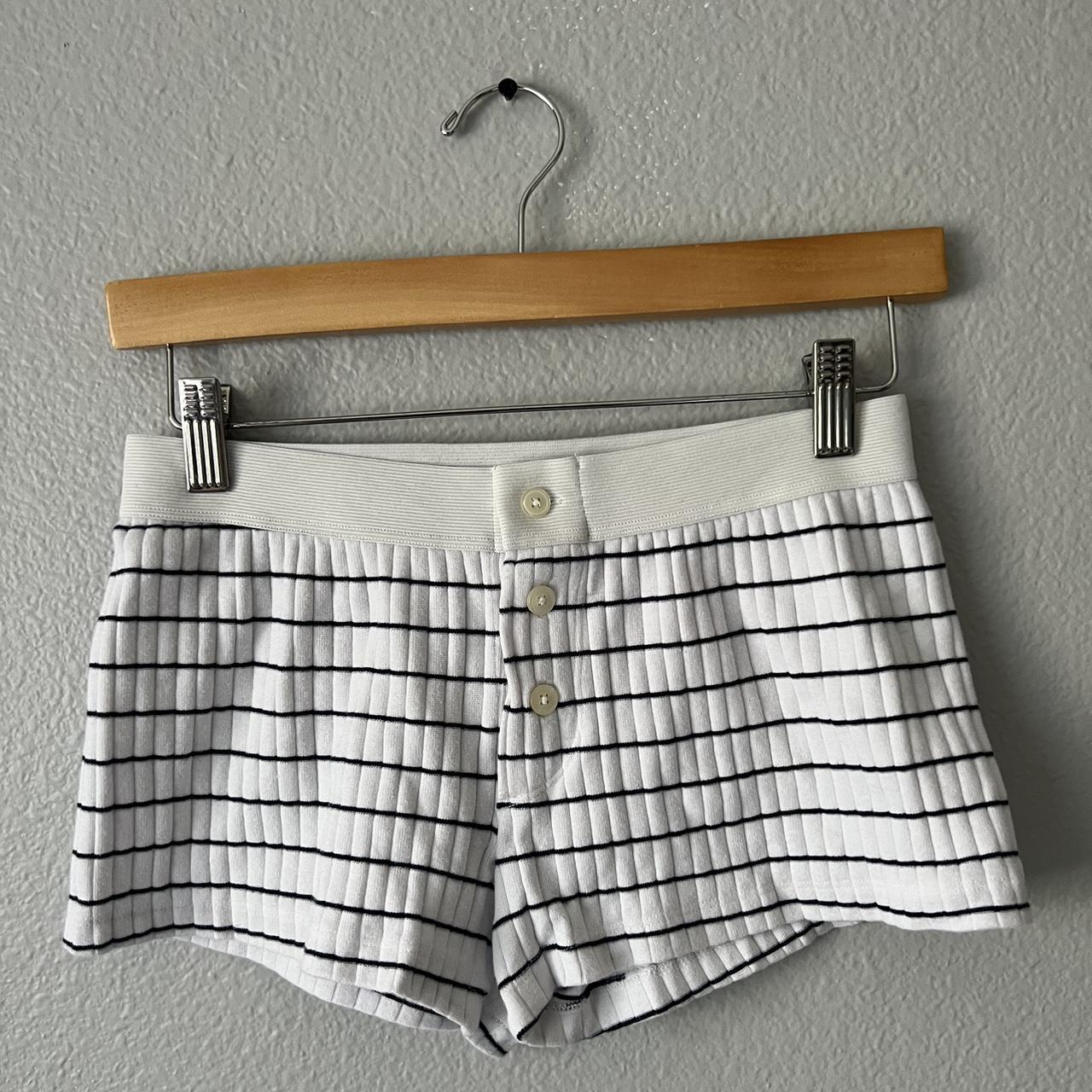 Brandy Melville Women's White and Navy Shorts