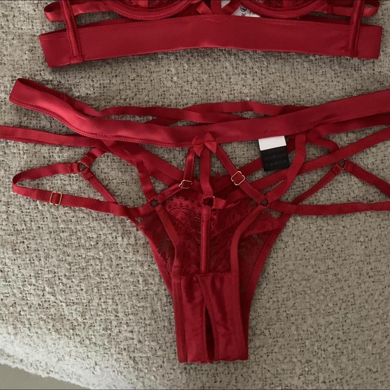 Hunkemöller sexy set. Σουτιεν χωρις ενισχυση, με... - Depop