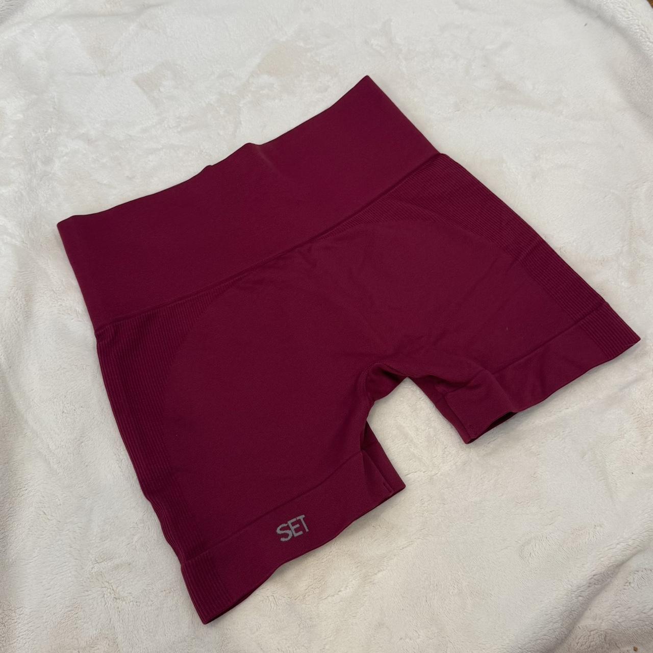 item listed by cleojamison